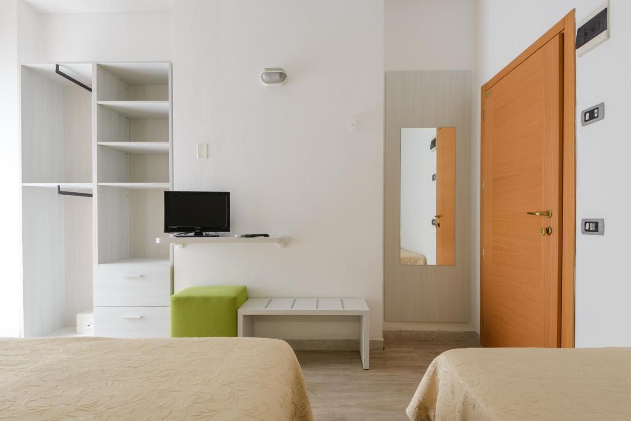 Hotel Clipper Cattolica Eksteriør billede