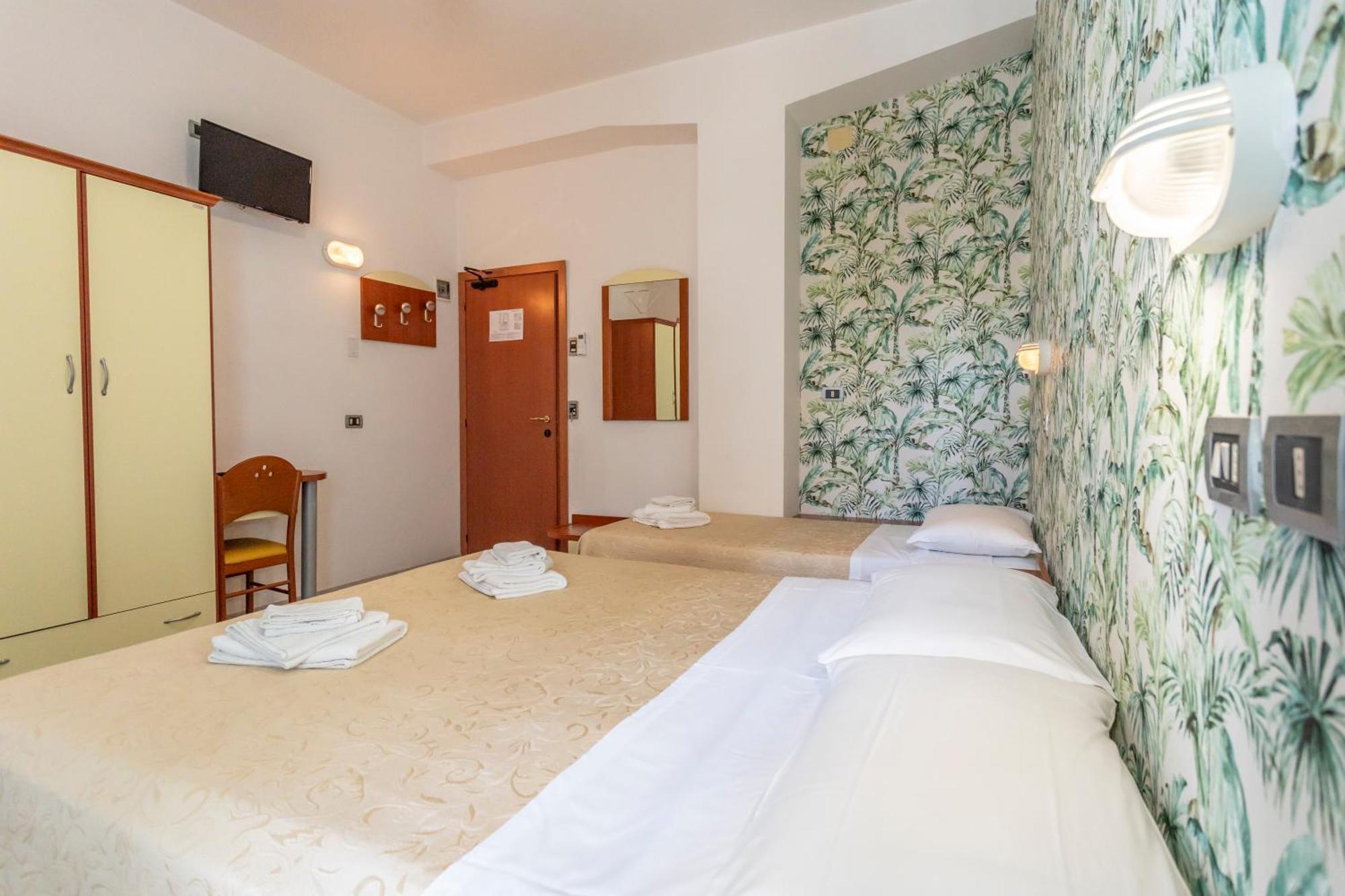 Hotel Clipper Cattolica Eksteriør billede